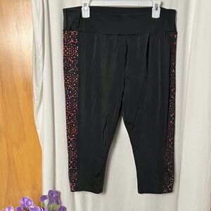 Swimsuits For All Black and Pink Patterned Capri Swim Leggings Size 20